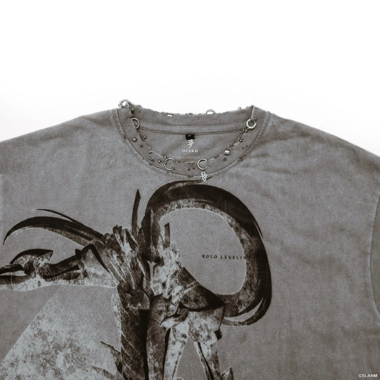 Igris - Solo Leveling - Acid wash pierced T-shirt